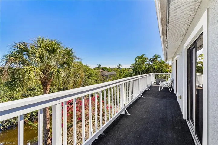 Upstairs Balcony