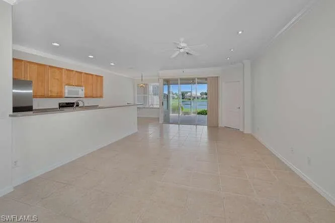 1896  Crestview  WAY, Naples, FL 34119