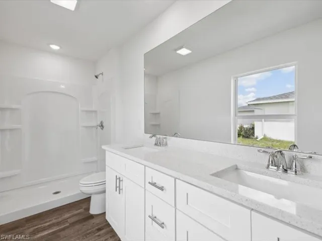 1816 NW 1st  AVE, Cape Coral, FL 33993