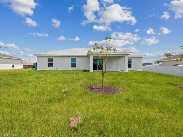 1816 NW 1st  AVE, Cape Coral, FL 33993