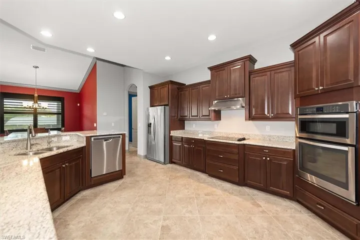 26 Ne 13th Ave, Cape Coral, Florida 33909