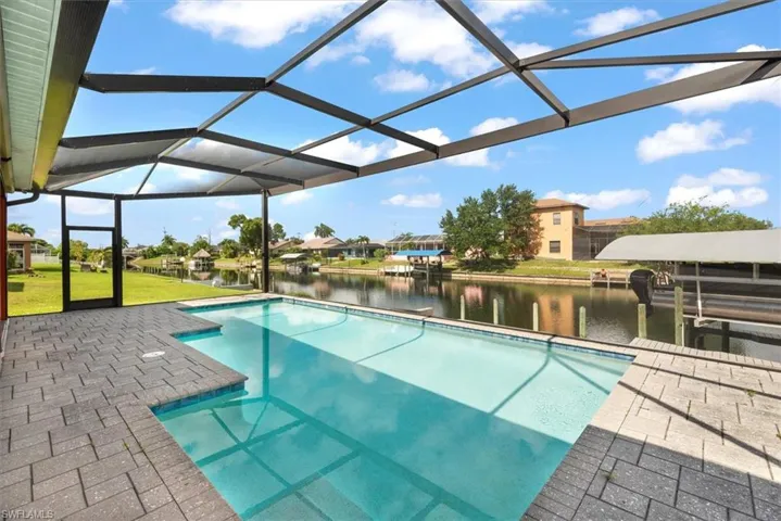 26 Ne 13th Ave, Cape Coral, Florida 33909