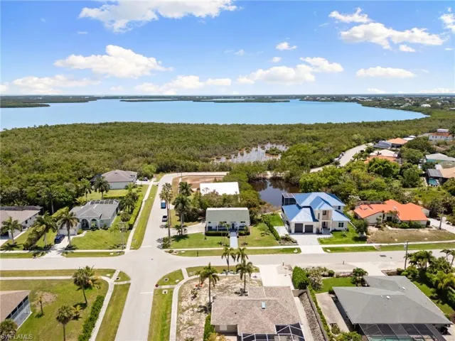 1865 Dogwood Dr, Marco Island, Florida 34145