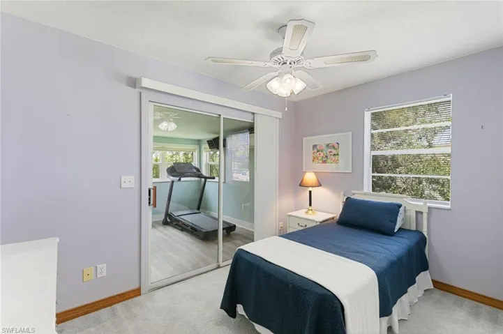 Upstairs guest bedroom