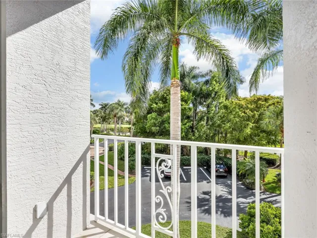583 Audubon Blvd C201, Naples, Florida 34110