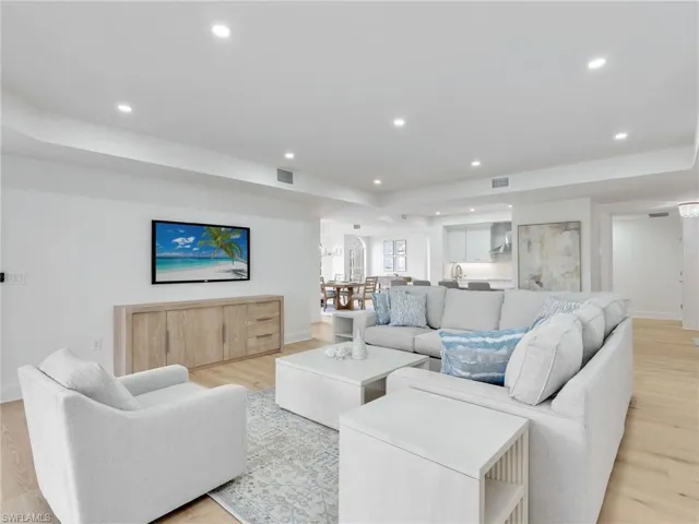 583 Audubon Blvd C201, Naples, Florida 34110