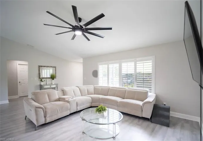 3470 White Blvd, Naples, Florida 34117