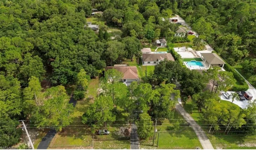 3470 White Blvd, Naples, Florida 34117
