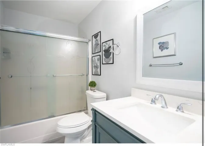 3470 White Blvd, Naples, Florida 34117