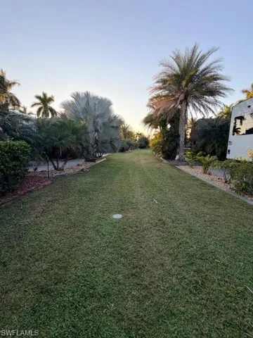 10325 Fire Flag Trl, Fort Myers, Florida 33905