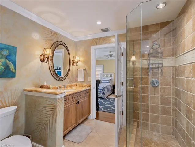 En Suite Bath 2 also with hand painted stenciled walls