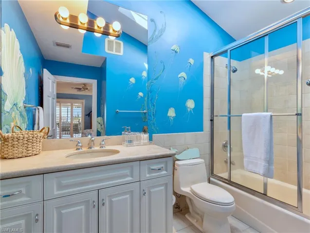 En Suite Guest Bath 1; vaulted ceiling and hand painted murals
