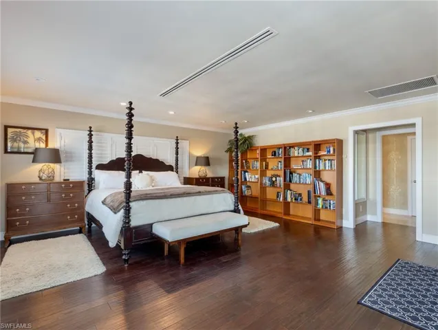 3rd Floor Primary BR