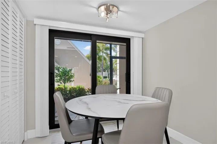 12090 Kelly Greens Blvd 111, Fort Myers, Florida 33908