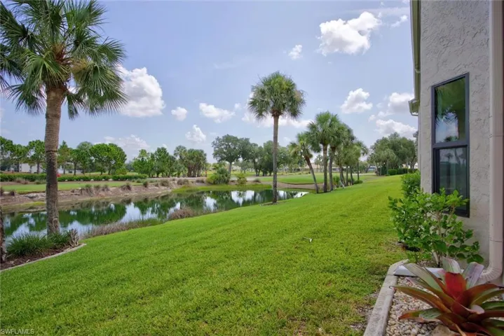 12090 Kelly Greens Blvd 111, Fort Myers, Florida 33908