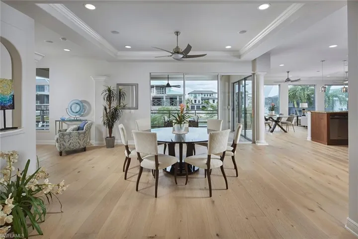 319 Lagoon Ave, Naples, Florida 34108
