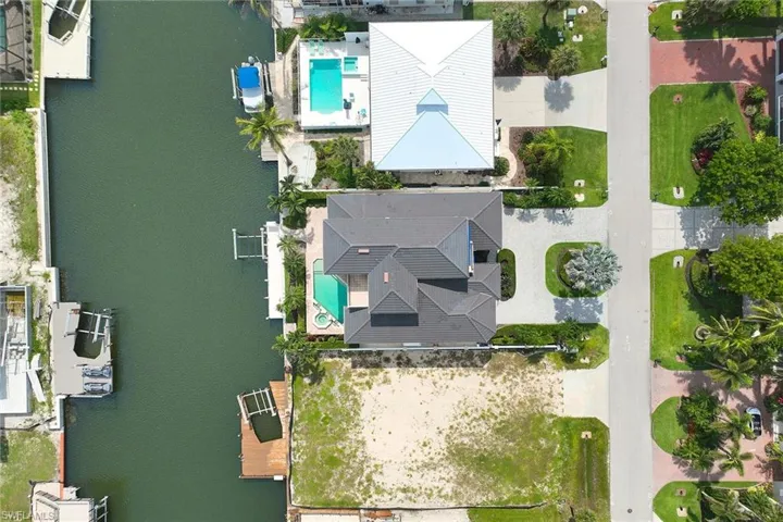 319 Lagoon Ave, Naples, Florida 34108