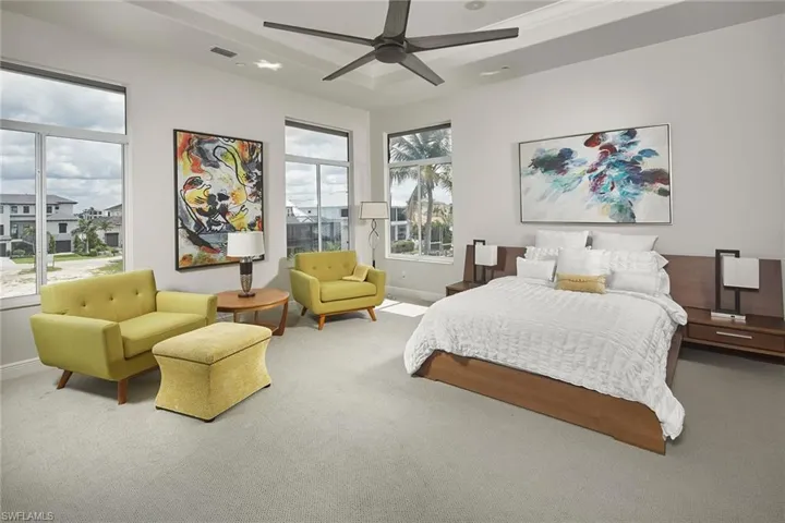 319 Lagoon Ave, Naples, Florida 34108