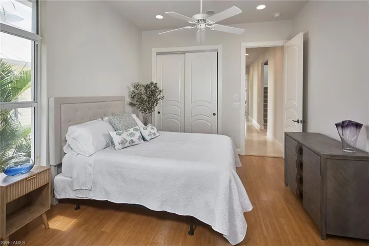 319 Lagoon Ave, Naples, Florida 34108