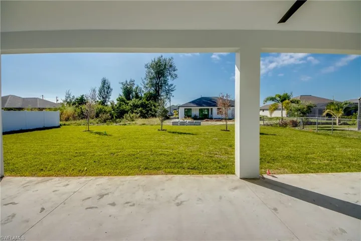 1720 Sw 3rd St, Cape Coral, Florida 33991