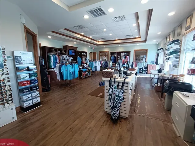 Pro Shop