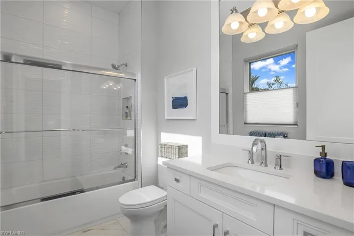 Ensuite bath for guest bedroom.