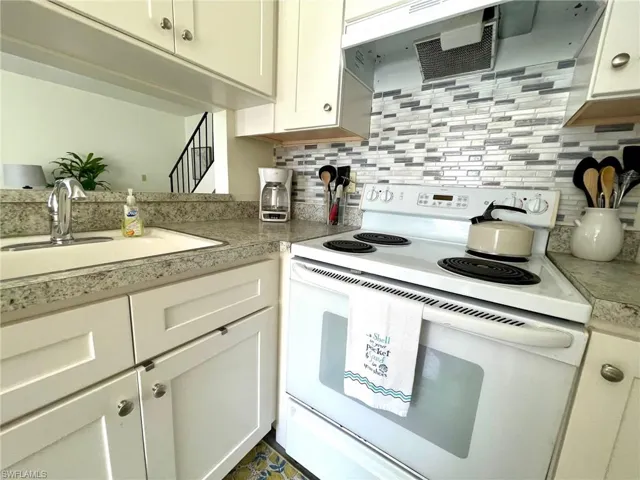 3308 Royal Canadian Trce # 3, Fort Myers Fl 33907