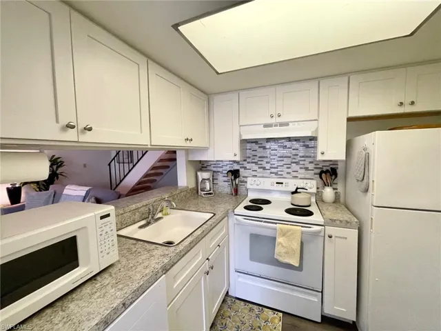 3308 Royal Canadian Trce # 3, Fort Myers Fl 33907