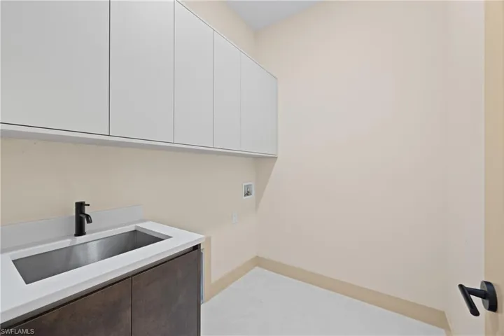 614 Scott Ave, Lehigh Acres, Florida 33972