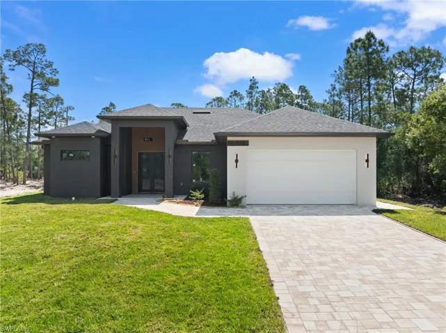 614 Scott Ave, Lehigh Acres, Florida 33972