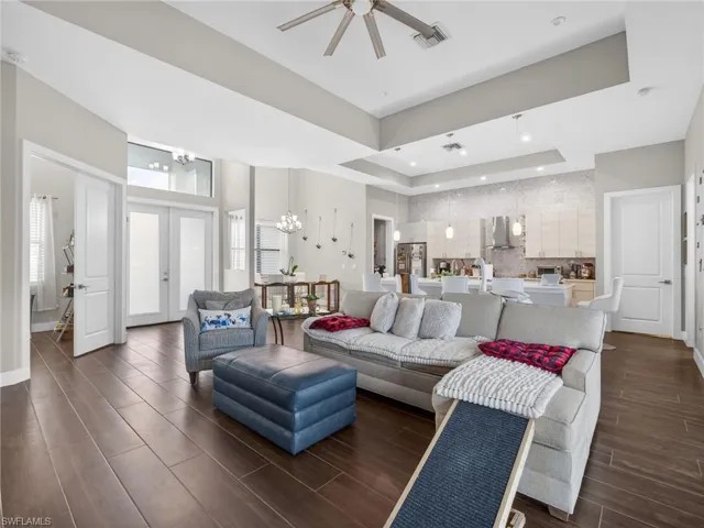 11590  Pin Oak S DR, Bonita Springs, FL 34135