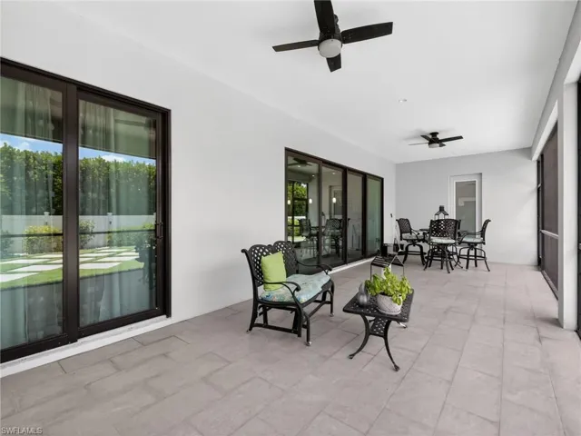 11590  Pin Oak S DR, Bonita Springs, FL 34135