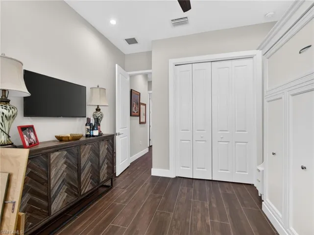 11590  Pin Oak S DR, Bonita Springs, FL 34135