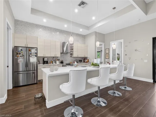 11590  Pin Oak S DR, Bonita Springs, FL 34135