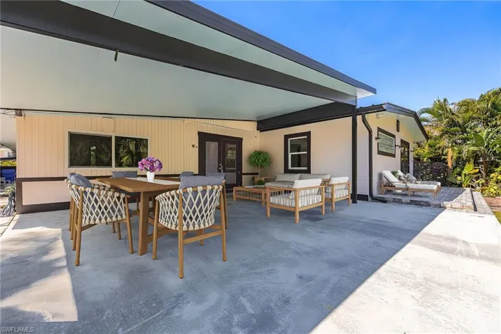 24' x 24' new back patio under metal roof