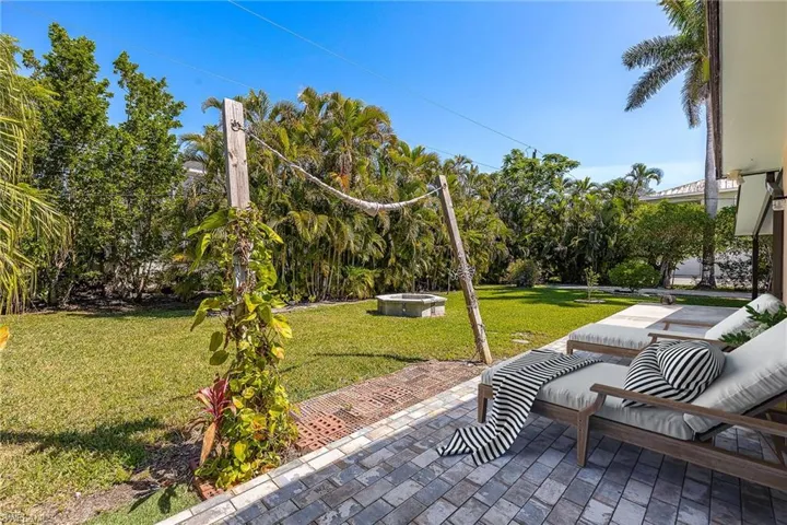 Open patio off primary bedroom