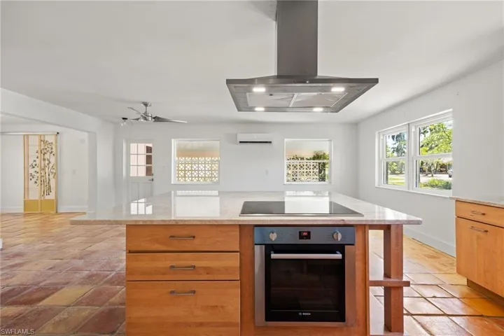 Wolf cooktop & Bosch oven