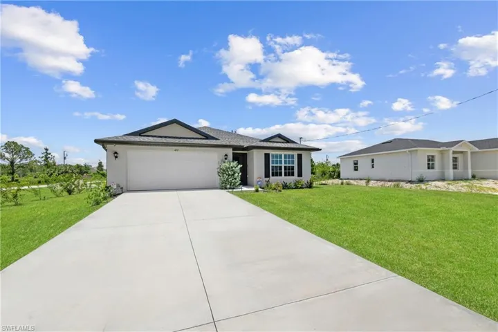 Make this lightly used, like new Home yours Today !
