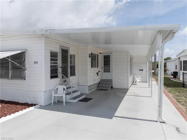 203 Harvest Ln, North Fort Myers, Florida 33917