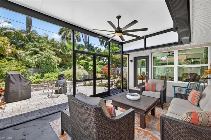 691 100th Ave N, Naples, Florida 34108