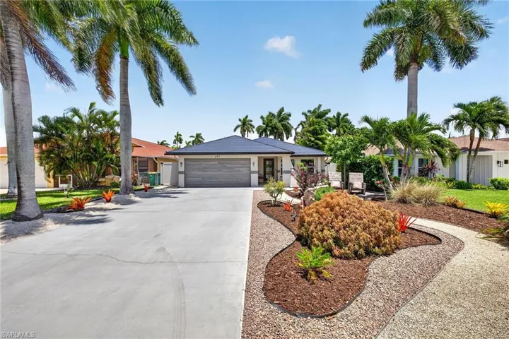 691 100th Ave N, Naples, Florida 34108