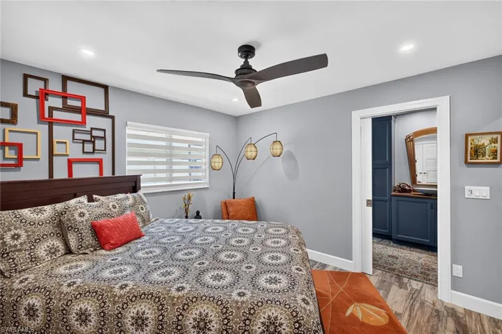 691 100th Ave N, Naples, Florida 34108