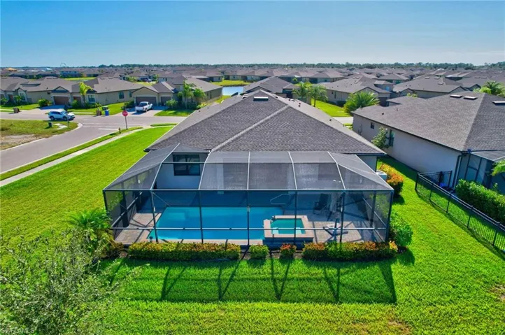 14500  Palamos  CIR, Fort Myers, FL 33905