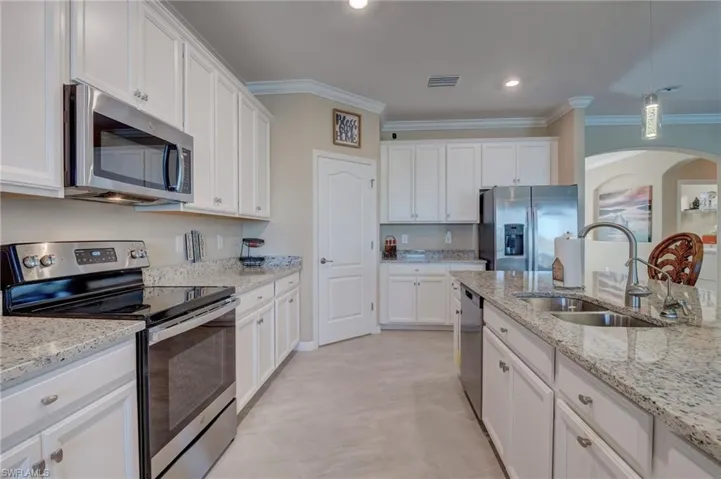 14500  Palamos  CIR, Fort Myers, FL 33905