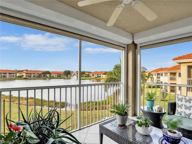 6900  Huntington Lakes  CIR, Naples, FL 34119