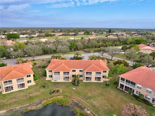 6900  Huntington Lakes  CIR, Naples, FL 34119