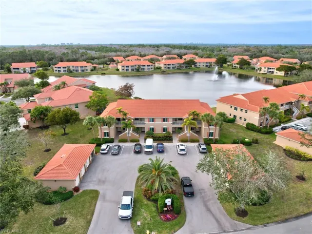 6900  Huntington Lakes  CIR, Naples, FL 34119