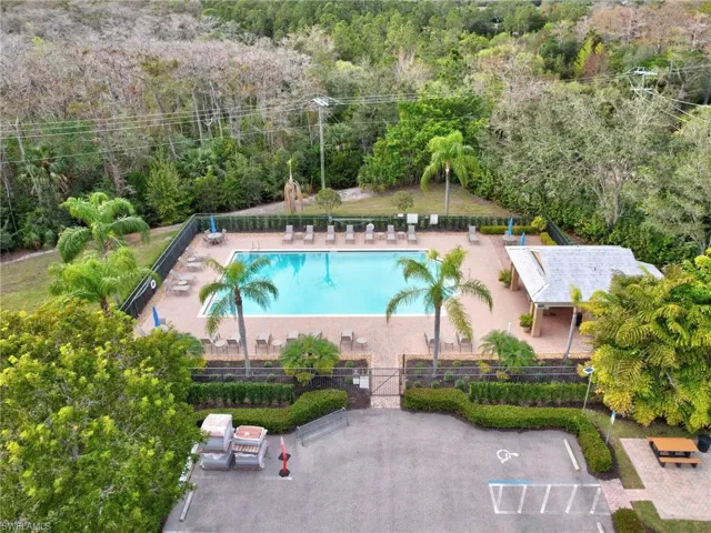 6900  Huntington Lakes  CIR, Naples, FL 34119