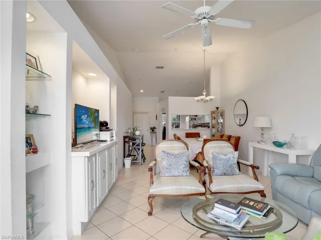6900  Huntington Lakes  CIR, Naples, FL 34119