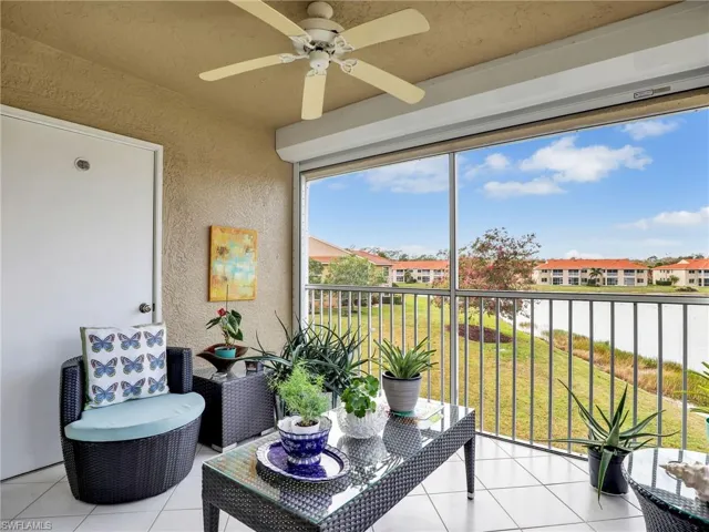 6900  Huntington Lakes  CIR, Naples, FL 34119